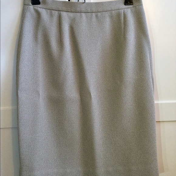 Skirt - Picture 1 of 5